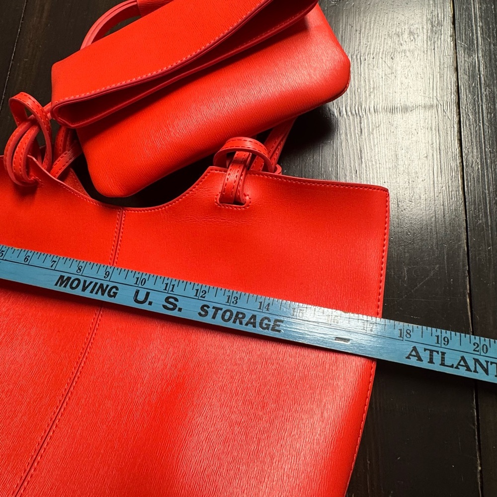 Neiman Marcus Bright Red Open-Top Tote with Double Straps and make up pouch!! - Picture 8 of 13